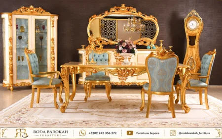 Desain Ruang Makan Ukiran Klasik Mewah Gold Duco
