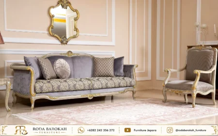 Desain Ruang Tamu Klasik Nuansa Pearl Champagne Elegance