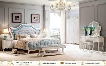 Kemewahan Tempat Tidur Ukir Jepara French Provincial Putih
